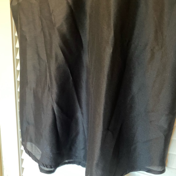 New Chiffon Tank Top - Picture 3 of 6